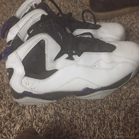 Jordan’s - Picture 1 of 1